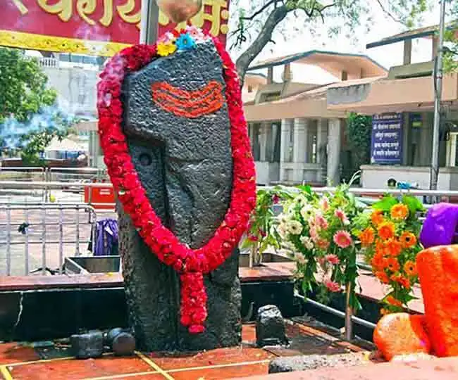 Shirdi & Shani Shingnapur (Maharashtra)

