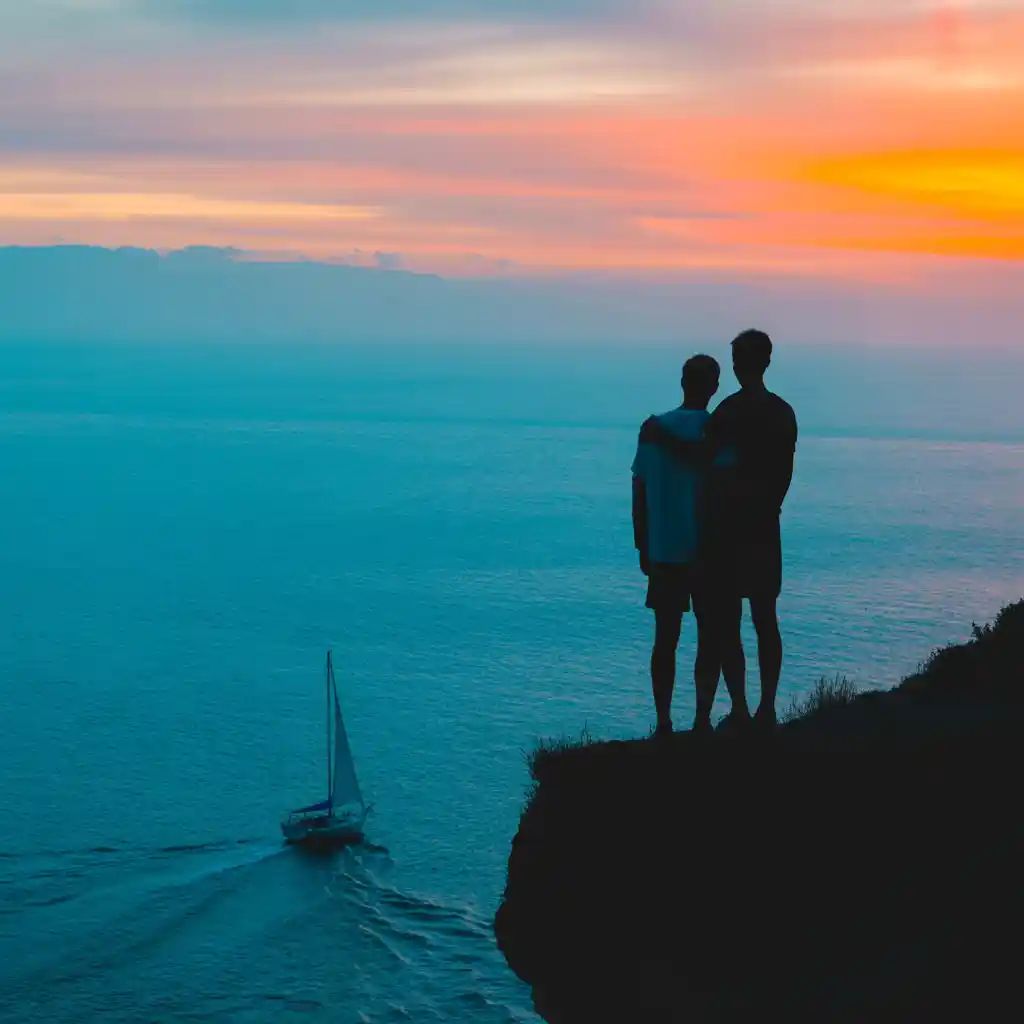 travel enjoys and reduces stress